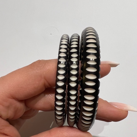 Bracelet Bundle - Picture 3 of 16